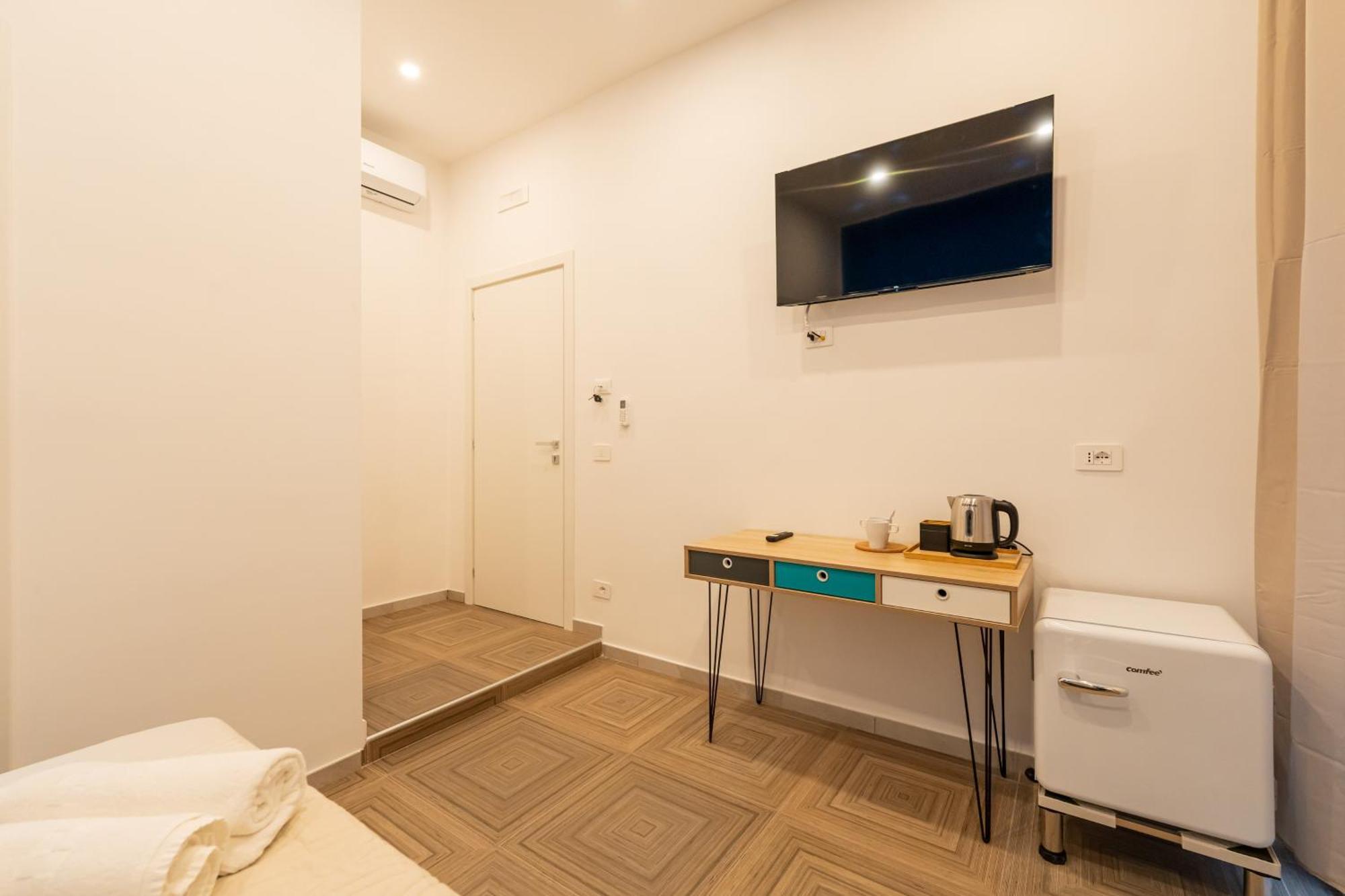 R&D Scassacocchi Apartments 15 Неаполь Екстер'єр фото